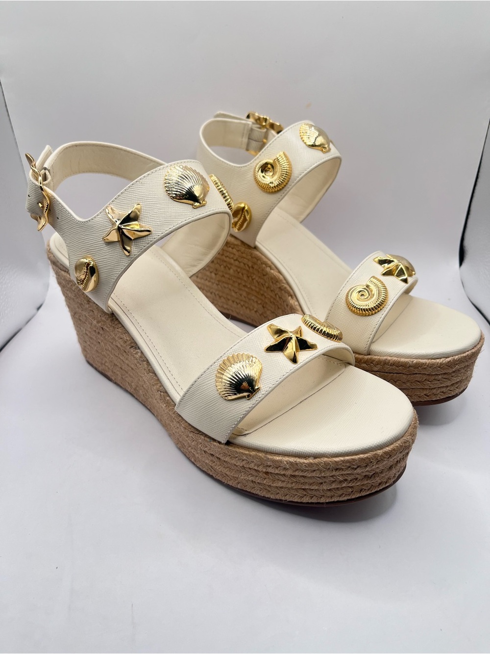 Larroude x Rosewood Madison New Espadrille Women's 8 Cream Wedge Sandals-Shells